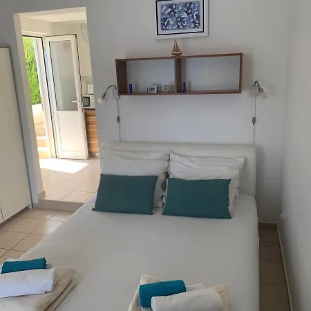 Studio Apartments More Appartamento *