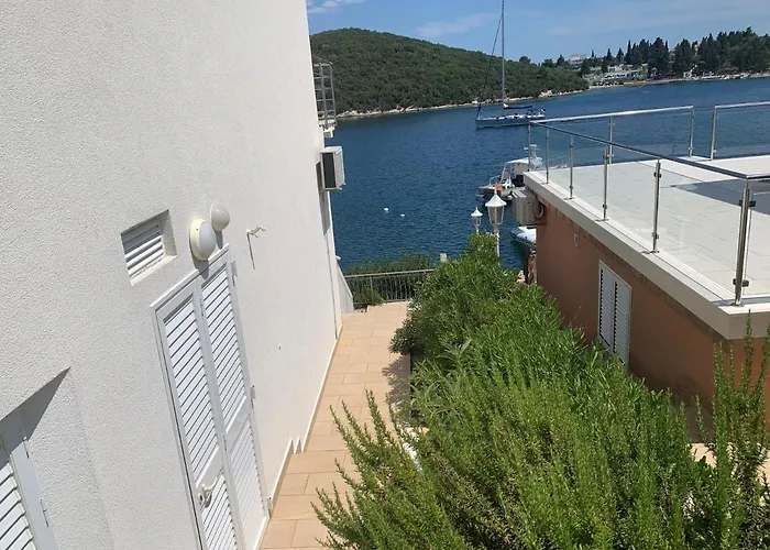 Appartement Studio Apartments More *