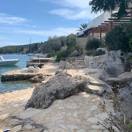 Studio Apartments More كورتْشولا