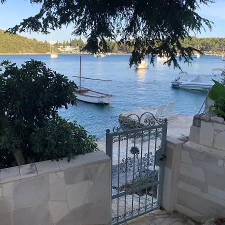 Studio Apartments More