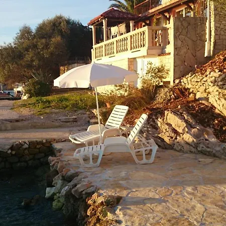 Studio Apartments More